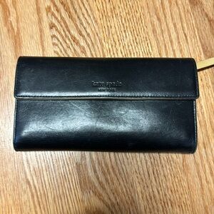 Kate Spade Continental Wallet
